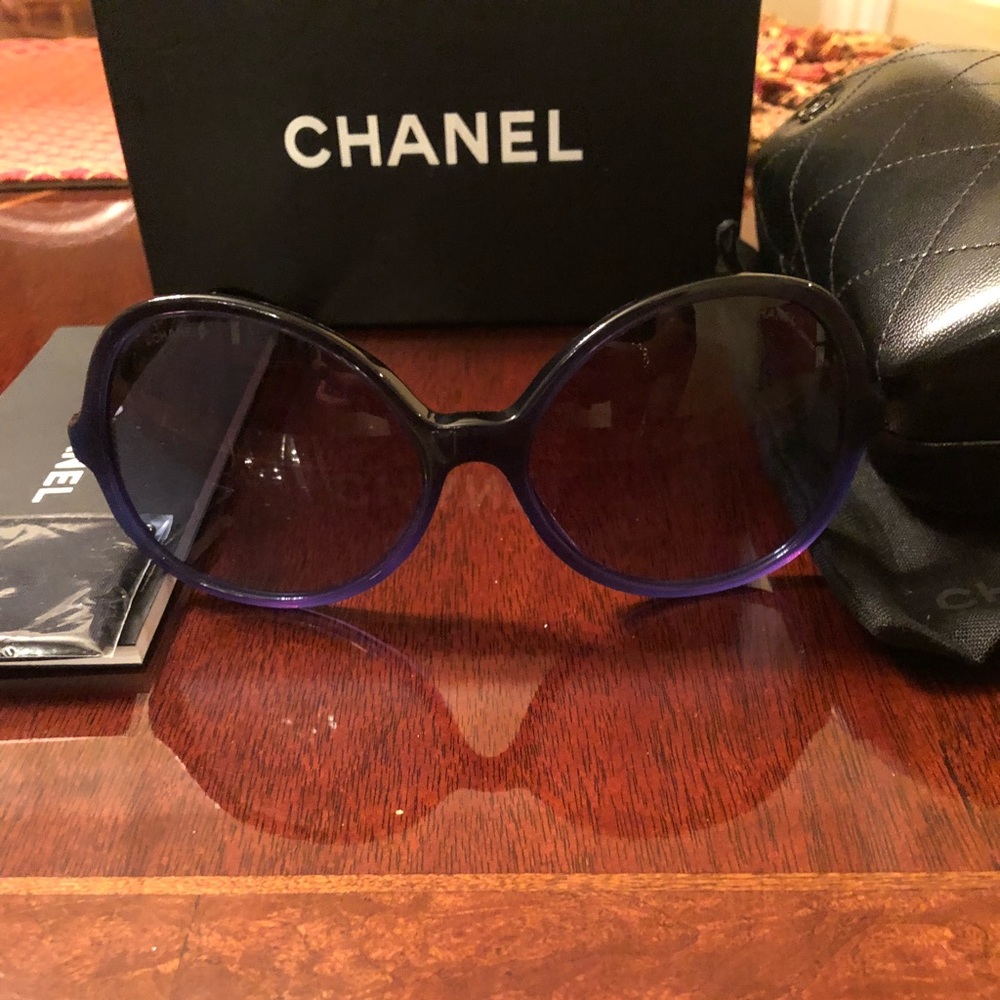 NEW, AUTHENTIC CHANEL 5351 Sunglasses - Picture 1 of 8